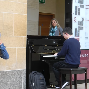 性饥渴老熟男BBw
